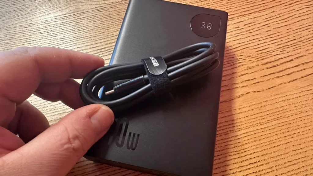140W power bank